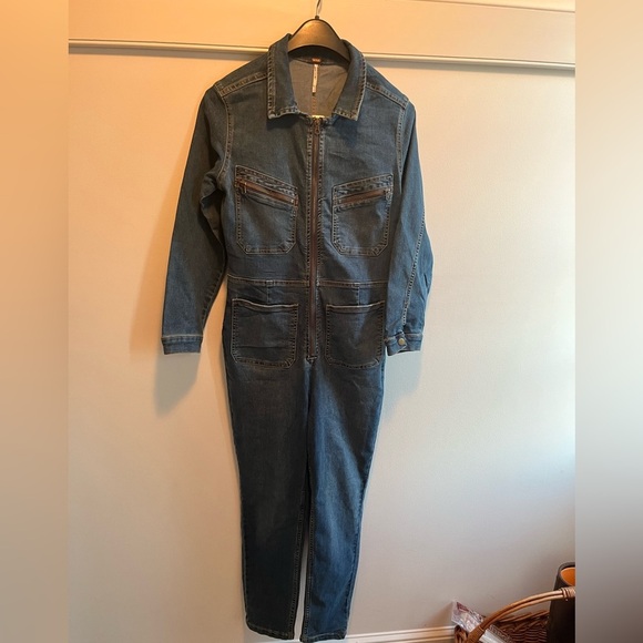 Free People Lennox Denim Skinny Utility Jumpsuit size Large NWT - Picture 12 of 16